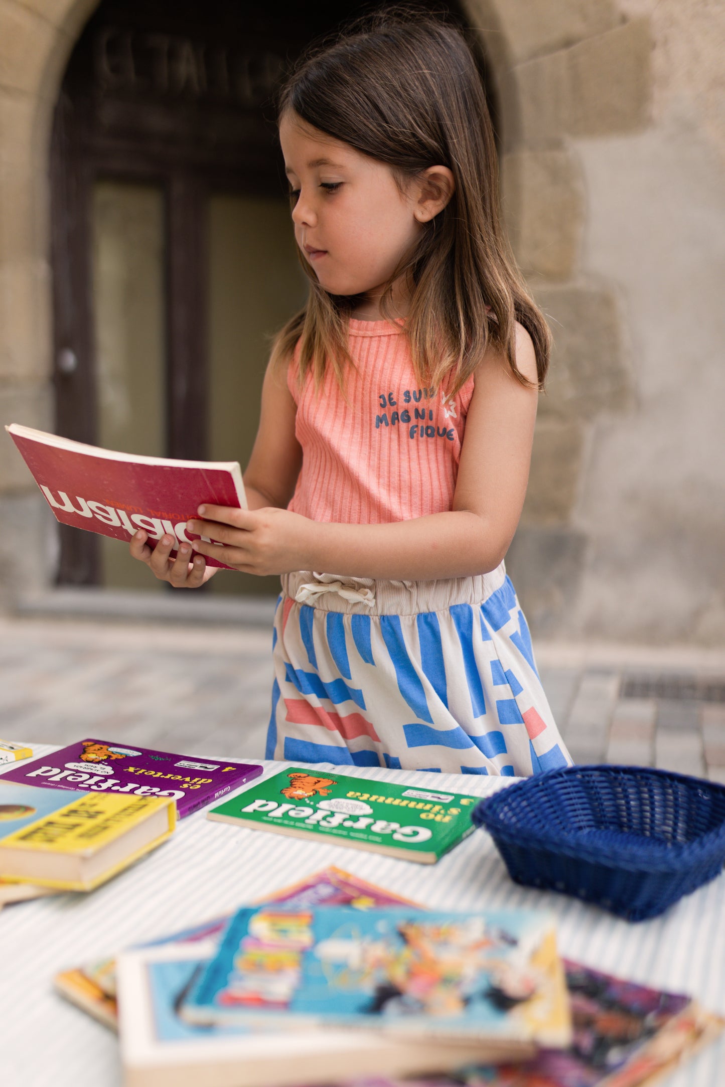 TOP MAGNIFIQUE CORAL