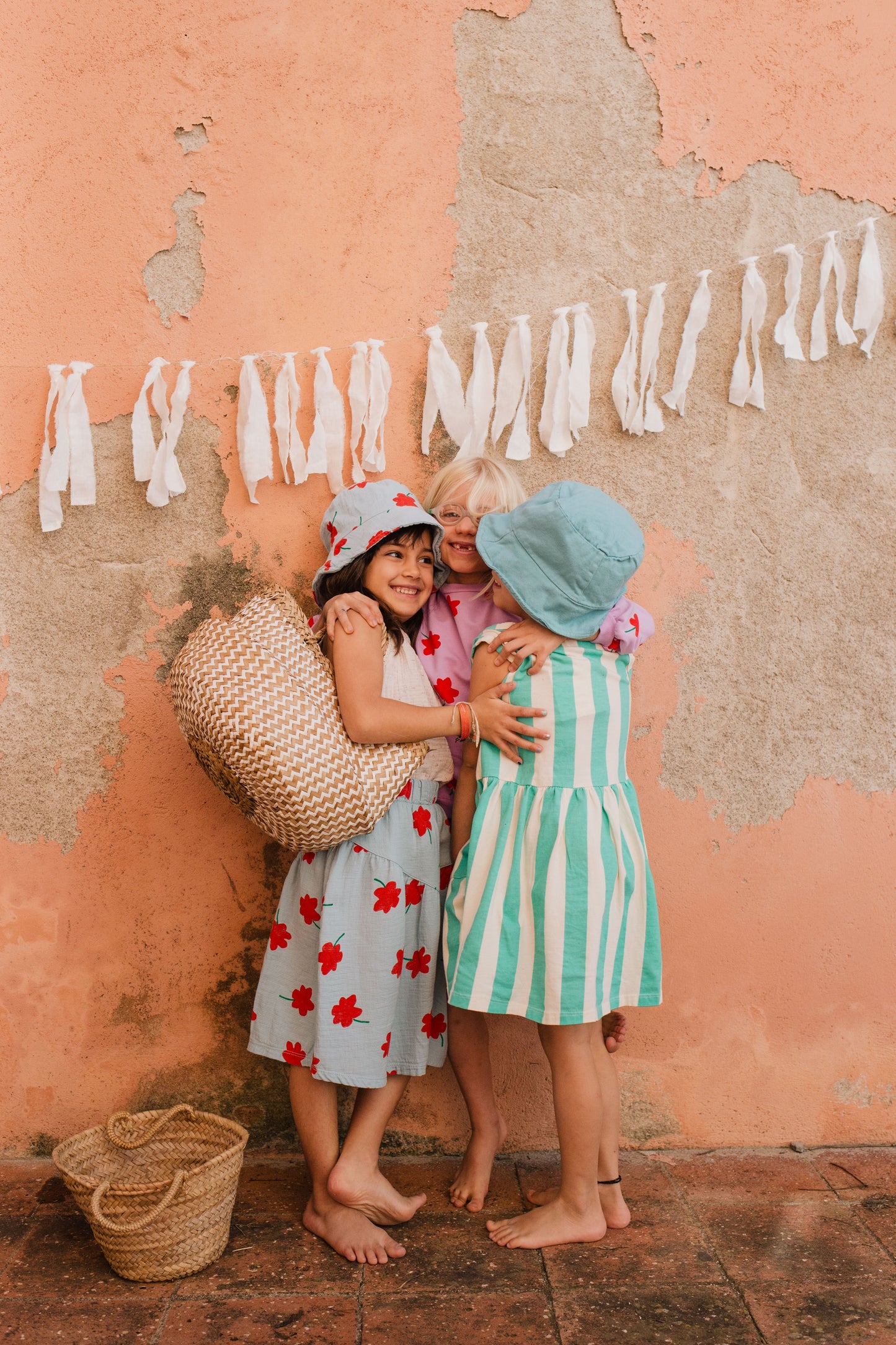 MID LENGTH SKIRT POPPIES ALL OVER SKY BLUE