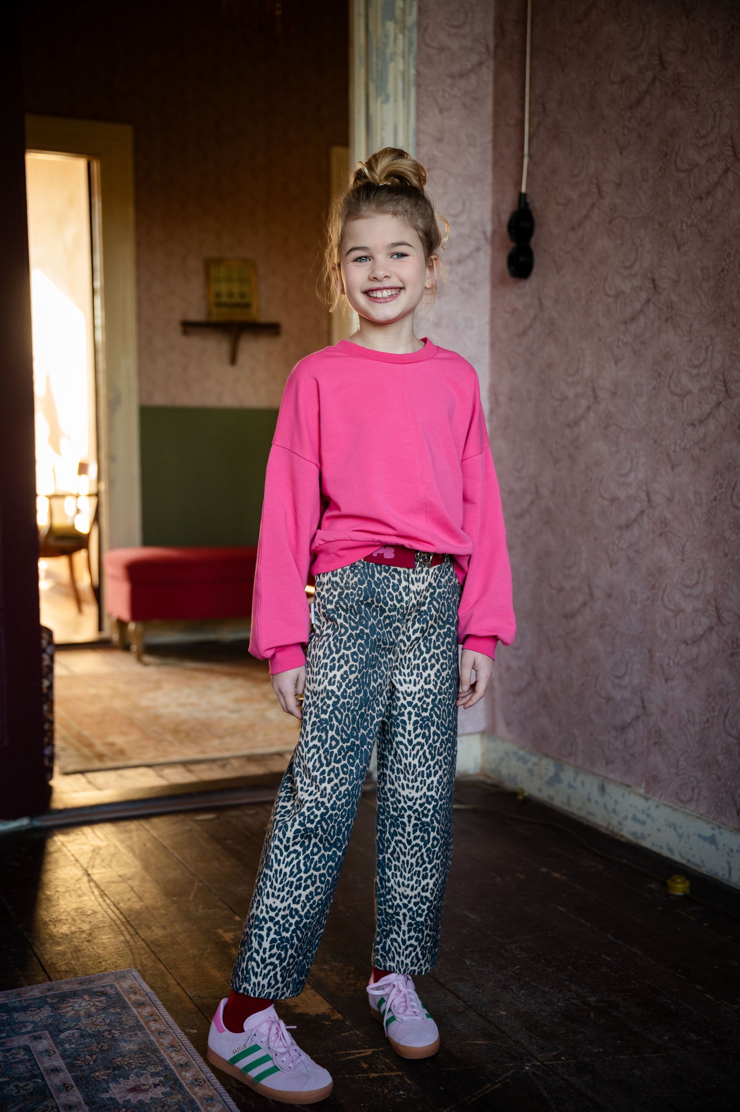 LUCA SWEATER ICONIC FRUIT DOVE