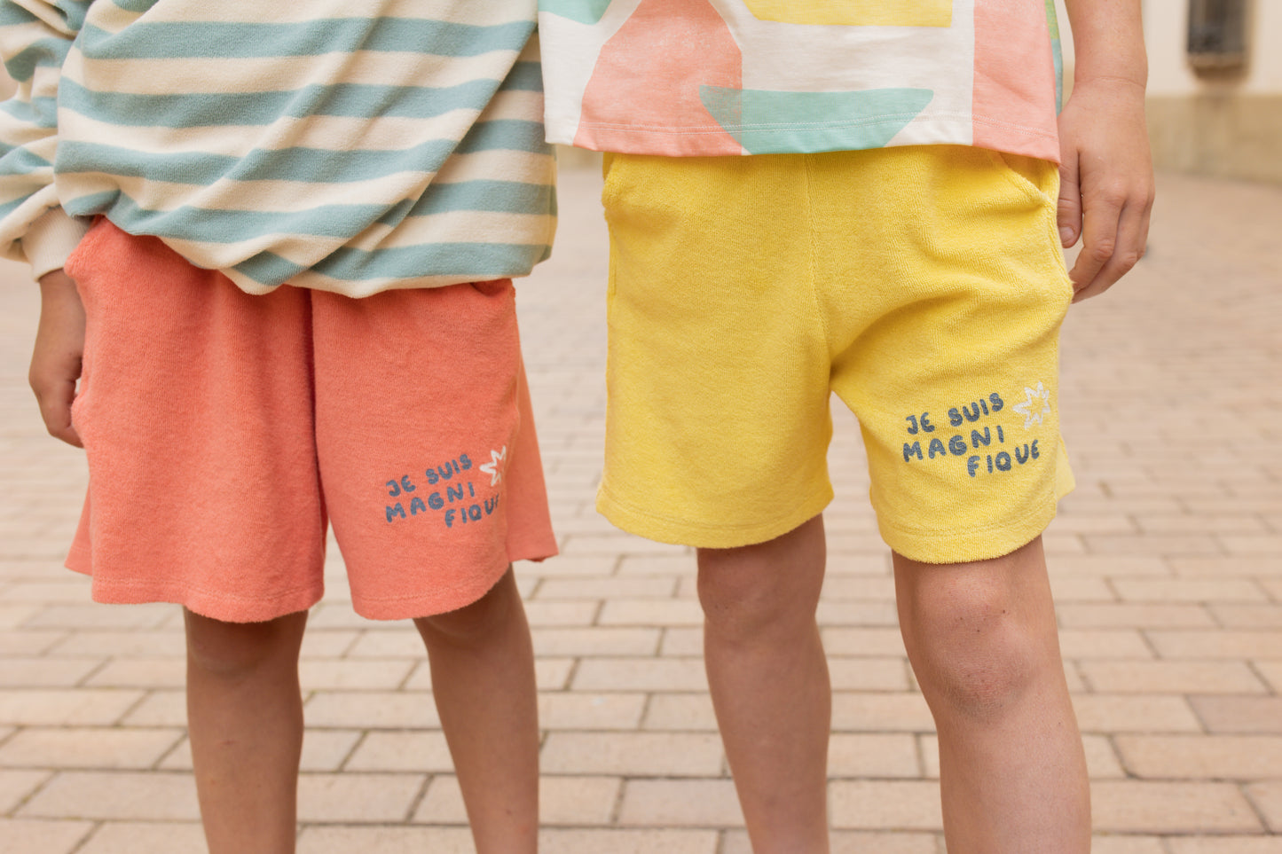 SHORT MAGNIFIQUE LEMON