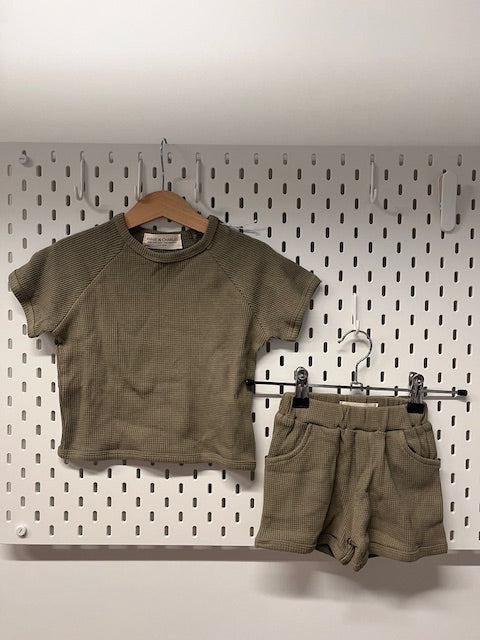 BABY SET T-SHIRT/SHORT KHAKI